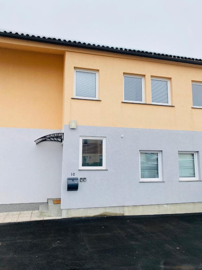 Gogalova Apartment *