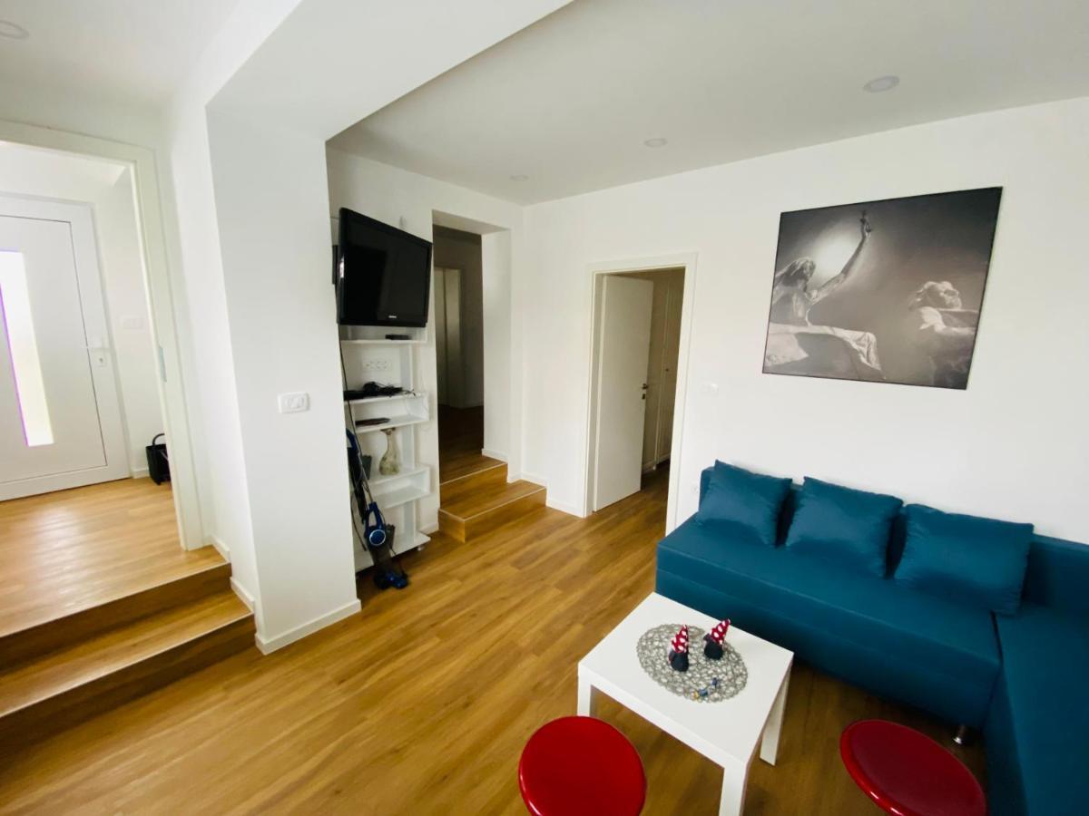 Gogalova Apartment